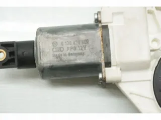 0130822402 Моторчик стеклоподъемника BMW 3 E90/E91/E92/E93 Арт e11742702, вид 5