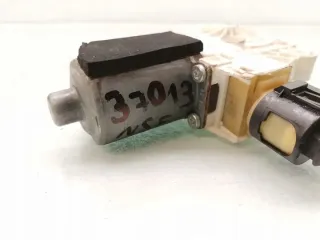 0130822402 Моторчик стеклоподъемника BMW 3 E90/E91/E92/E93 Арт e11742700, вид 2