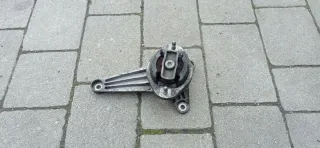 8E0399115P Подушка крепления КПП Audi A4 B7 Арт e11740088, вид 1