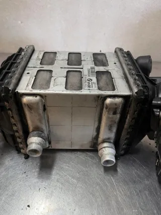 7843119 7555944 Интеркулер BMW 5 F10/F11/GT F07 Арт e11739634, вид 5