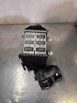 7843119 7555944 Интеркулер BMW 5 F10/F11/GT F07 Арт e11739634, вид 6