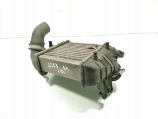 8E0145805P Интеркулер Audi A4 B7 Арт e11739618, вид 2
