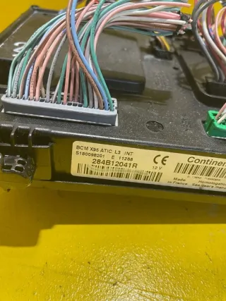 284B12041R 284b12041r Блок управления (другие) Renault Scenic 3 Арт e11739430, вид 3