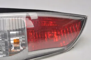 220-51762 Фонарь задний правый Daihatsu Sirion Арт e11734785, вид 2