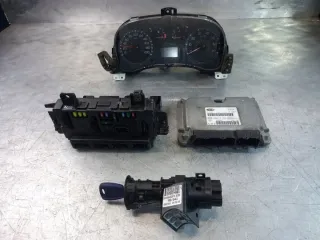 55196262 51711237 51773067 61027500 S118578020F Блок управления двигателем Fiat Panda 2 Арт e11730805, вид 1