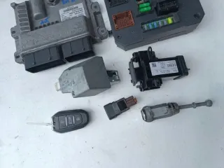 9810764880 9806687980 Блок управления двигателем Citroen C4 2 Арт e11730737, вид 3