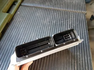 8E0909557S Блок управления двигателем Audi A4 B7 Арт e11730122, вид 2