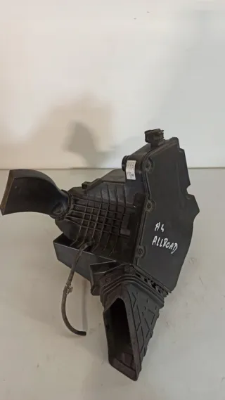 8K0133835B Корпус воздушного фильтра Audi A4 B8 Арт e11727594, вид 1