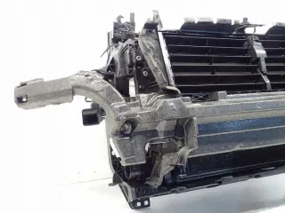  Передняя панель крепления облицовки (телевизор) Audi Q7 4M Арт e11722017, вид 6