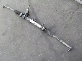 7831985159 Рулевая рейка Opel Zafira B Арт e11715776, вид 1