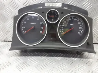 13225986 Щиток приборов (приборная панель) Opel Astra H Арт e11705715, вид 1