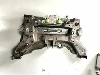 544017619R Балка подвески передняя (подрамник) Renault Megane 4 Арт e11698433, вид 1