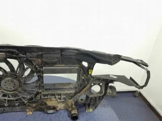  Передняя панель крепления облицовки (телевизор) Audi A4 B7 Арт e11692751, вид 5