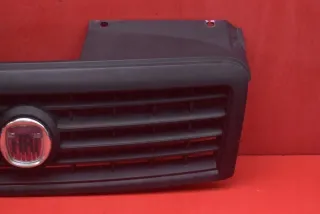 735395576 Решетка радиатора Fiat Doblo 1 Арт e11685307, вид 2