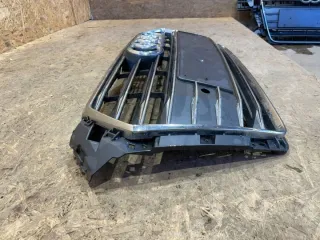 8W0853651AB S2503R069 Решетка радиатора Audi A4 B9 Арт e11684483, вид 2