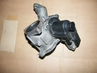 03G131502 8201411538 Клапан EGR Volkswagen Passat B6 Арт e11683255, вид 1