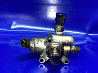 06F127025B 06f127025B Насос топливный Audi A4 B7 Арт e11680179, вид 2