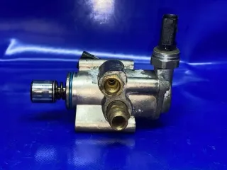 06F127025B 06f127025B Насос топливный Audi A4 B7 Арт e11680179, вид 4