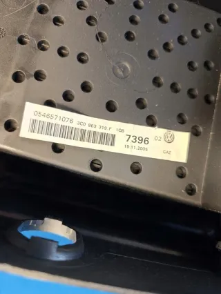 3C0863319F Подлокотник Volkswagen Passat B6 Арт e11676310, вид 9