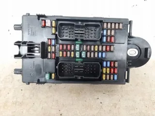 31346672 Блок предохранителей Volvo XC90 2 Арт e11672526, вид 1