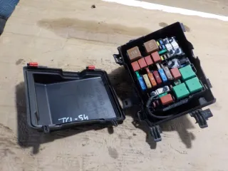9804848580 Блок предохранителей Toyota ProAce City Арт e11672164, вид 1