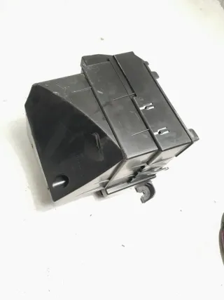 93856635 8200490001 Блок предохранителей Renault Trafic 2 Арт e11671998, вид 2