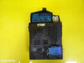 7703297929 7703397911 Блок предохранителей Renault Scenic 1 Арт e11671985, вид 3