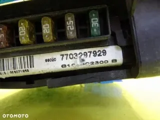7703297929 7703397911 Блок предохранителей Renault Scenic 1 Арт e11671985, вид 5