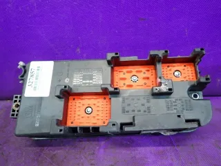 13205802GN Блок предохранителей Opel Vectra C  Арт e11671106, вид 1