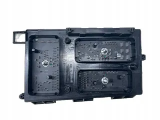 13191132 Блок предохранителей Opel Astra H Арт e11670880, вид 2