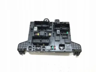 365927271 Блок предохранителей Opel Astra J Арт e11670782, вид 1