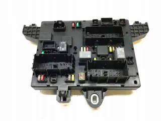 365927271 Блок предохранителей Opel Astra J Арт e11670781, вид 1
