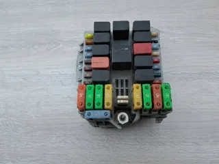 69501171 Блок предохранителей Iveco Daily 4 Арт e11669464, вид 1