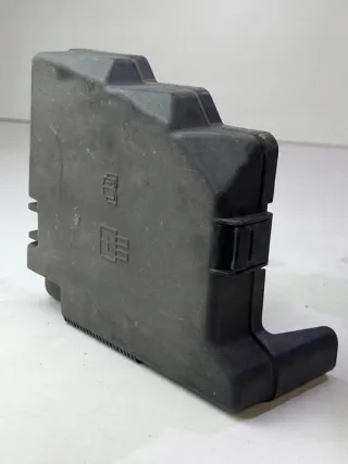 8v51-14A075-CA Блок предохранителей Ford Fiesta 5 Арт e11668786, вид 6