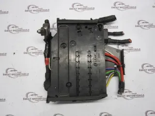 AV6T-14A067-BB Блок предохранителей Ford C-max 2 Арт e11668746, вид 2