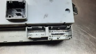 46817785 Блок предохранителей Fiat Punto 2 Арт e11668704, вид 3