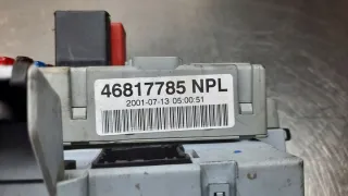 46817785 Блок предохранителей Fiat Punto 2 Арт e11668704, вид 9