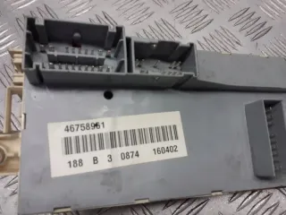 46812234 Блок предохранителей Fiat Punto 2 Арт e11668685, вид 4
