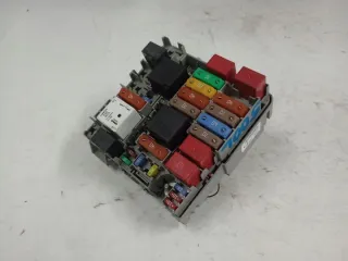 52065353 Блок предохранителей Fiat 500L Арт e11668566, вид 2