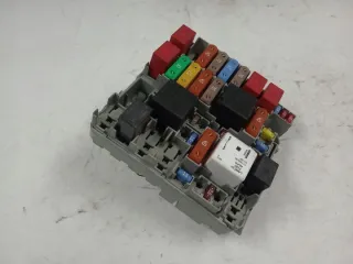 52065353 Блок предохранителей Fiat 500L Арт e11668566, вид 3