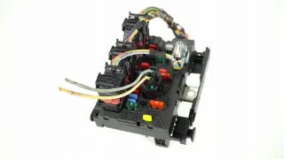 BSM-L03-00 9664055480 L03-00 Блок предохранителей Citroen C2 restailing Арт e11668197, вид 3