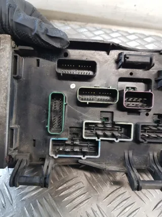 04869204AM 04869001AJ Блок предохранителей Chrysler Voyager 4 Арт e11668148, вид 5