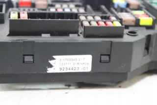9234423 Блок предохранителей BMW 5 F10/F11/GT F07 Арт e11667863, вид 3