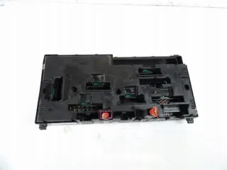 9252815 Блок предохранителей BMW 5 F10/F11/GT F07 Арт e11667855, вид 2