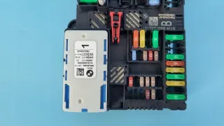 6837092 6992956 Блок предохранителей BMW 5 G30/G31 Арт e11667844, вид 6