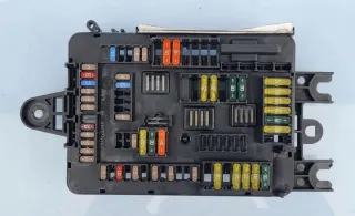 9337884 9337880 Блок предохранителей BMW 1 F20/F21 Арт e11667637, вид 1