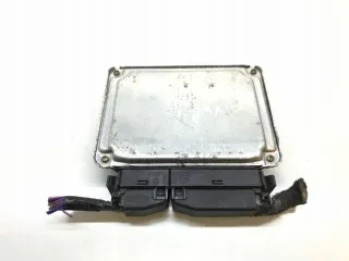 036906032G Блок управления двигателем Volkswagen Golf 4 Арт e11655206, вид 3