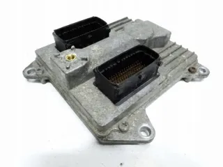 55562444 Блок управления двигателем Opel Zafira B Арт e11654643, вид 1