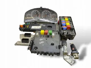 S0600204 Блок управления двигателем Opel Vectra C  Арт e11654581, вид 1