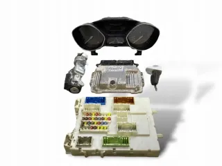 CV6112A650AME Блок управления двигателем Ford Focus 1 Арт e11653624, вид 1